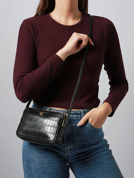 Sac Bandoulière Croc Embossed Mono Calvin klein jeans Noir croc embossed mono 4F3285G vue secondaire 1